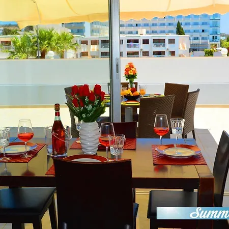 Grand Napa Harbor 3 Bedroom Penthouse Large 65m2 Balcony With Sea View Lägenhet *