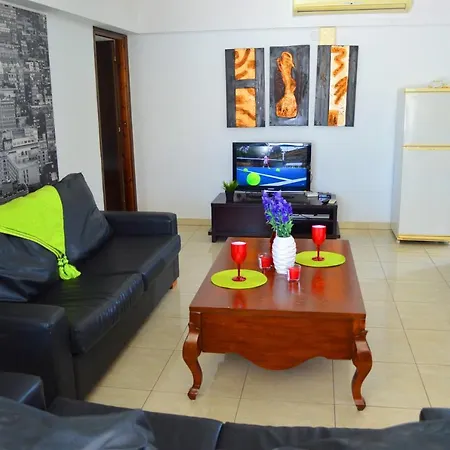 Grand Napa Harbor 3 Bedroom Penthouse Large 65m2 Balcony With Sea View 公寓 圣纳帕